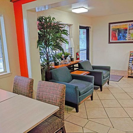 Travelodge By Wyndham Houston Hobby Airport Exterior foto