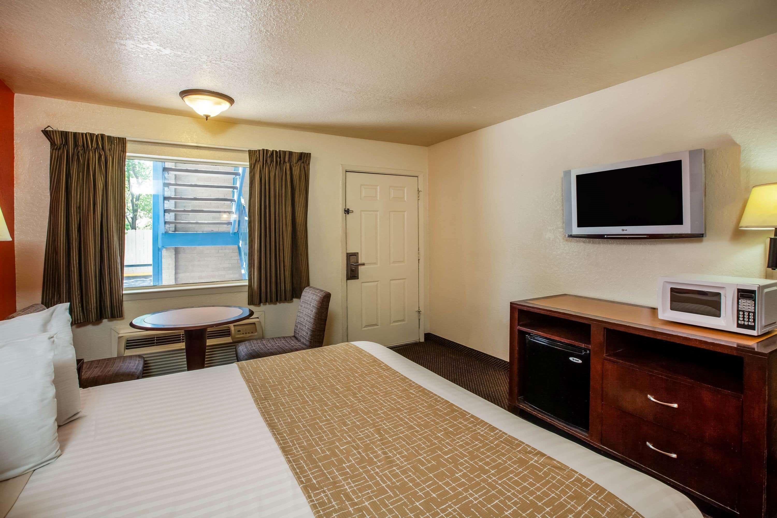Travelodge By Wyndham Houston Hobby Airport Exterior foto